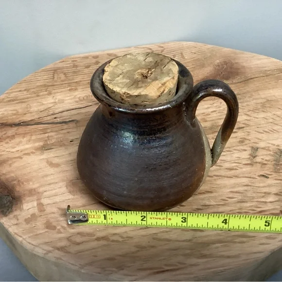 🟤 Vintage - Two Toned Handmade Ceramic Pottery Jar / Creamer / Pitcher - Unique - Picture 14 of 15